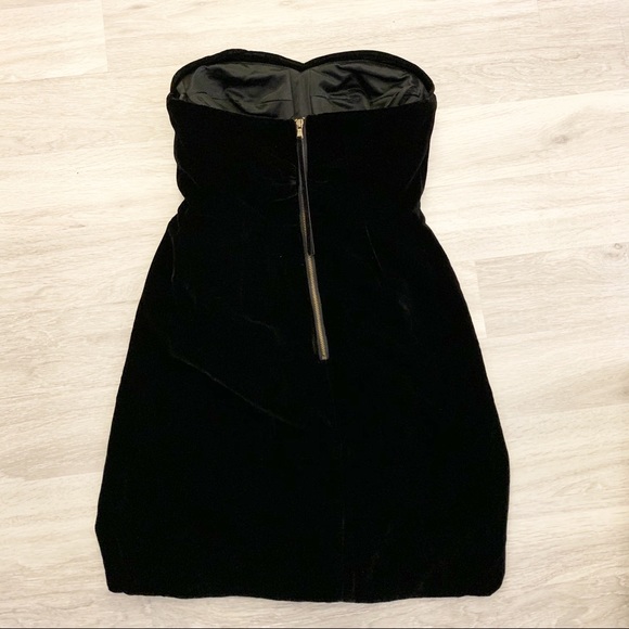 Marc Jacobs Silk Velvet Cocktail Party Strapless Black Dress - Picture 4 of 9